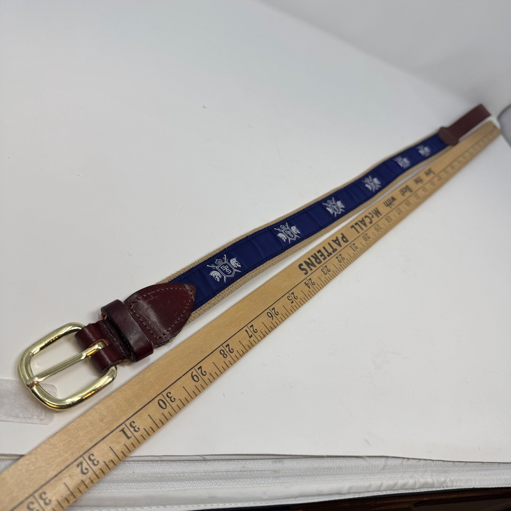Cape Cod Belt Co Canvas Leather Belt Kids 30 Tan Navy Crest Preppy Good Cond - Picture 6 of 9
